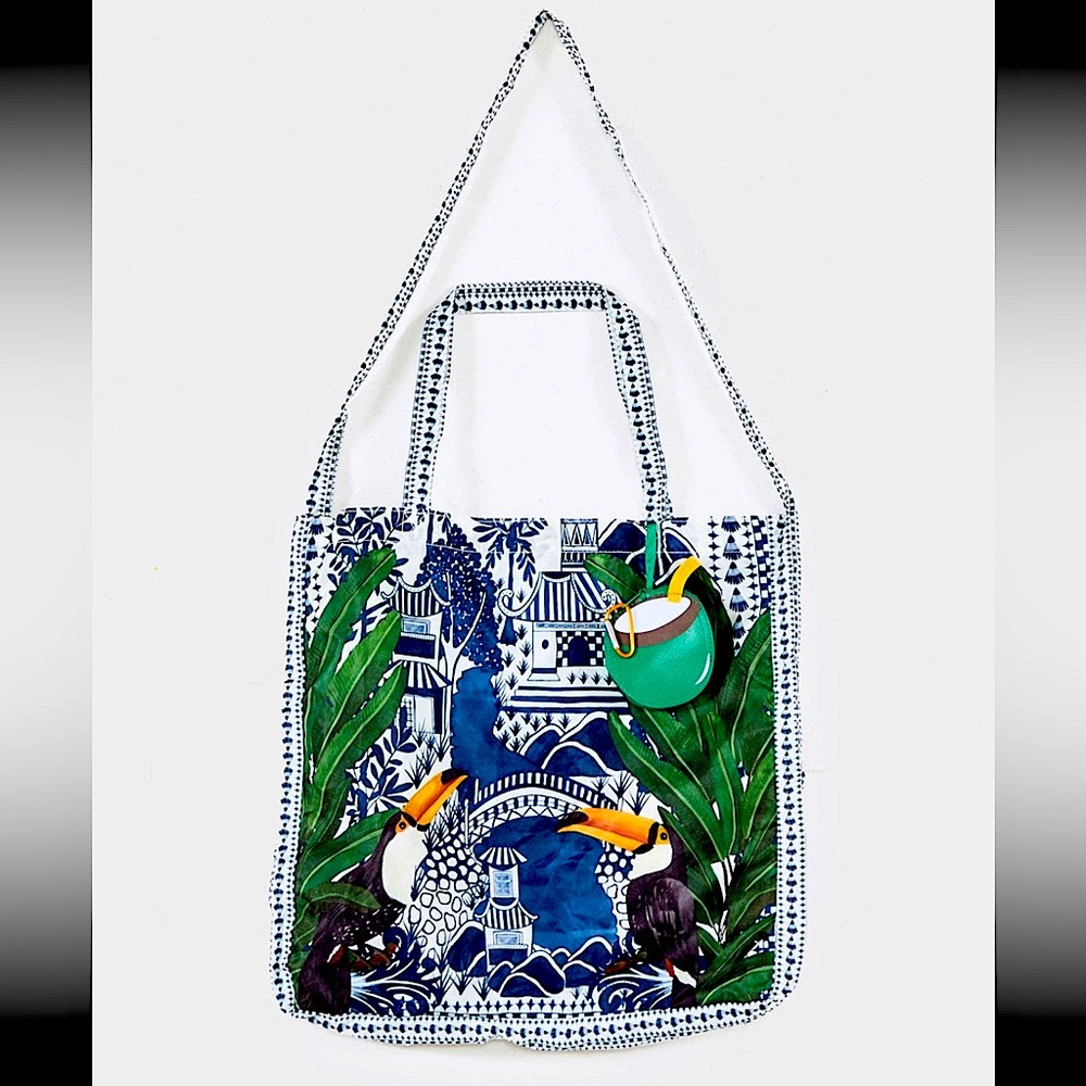 SOLD ⛔️⛔️⛔️Nwt FARM RIO tote reusable bag